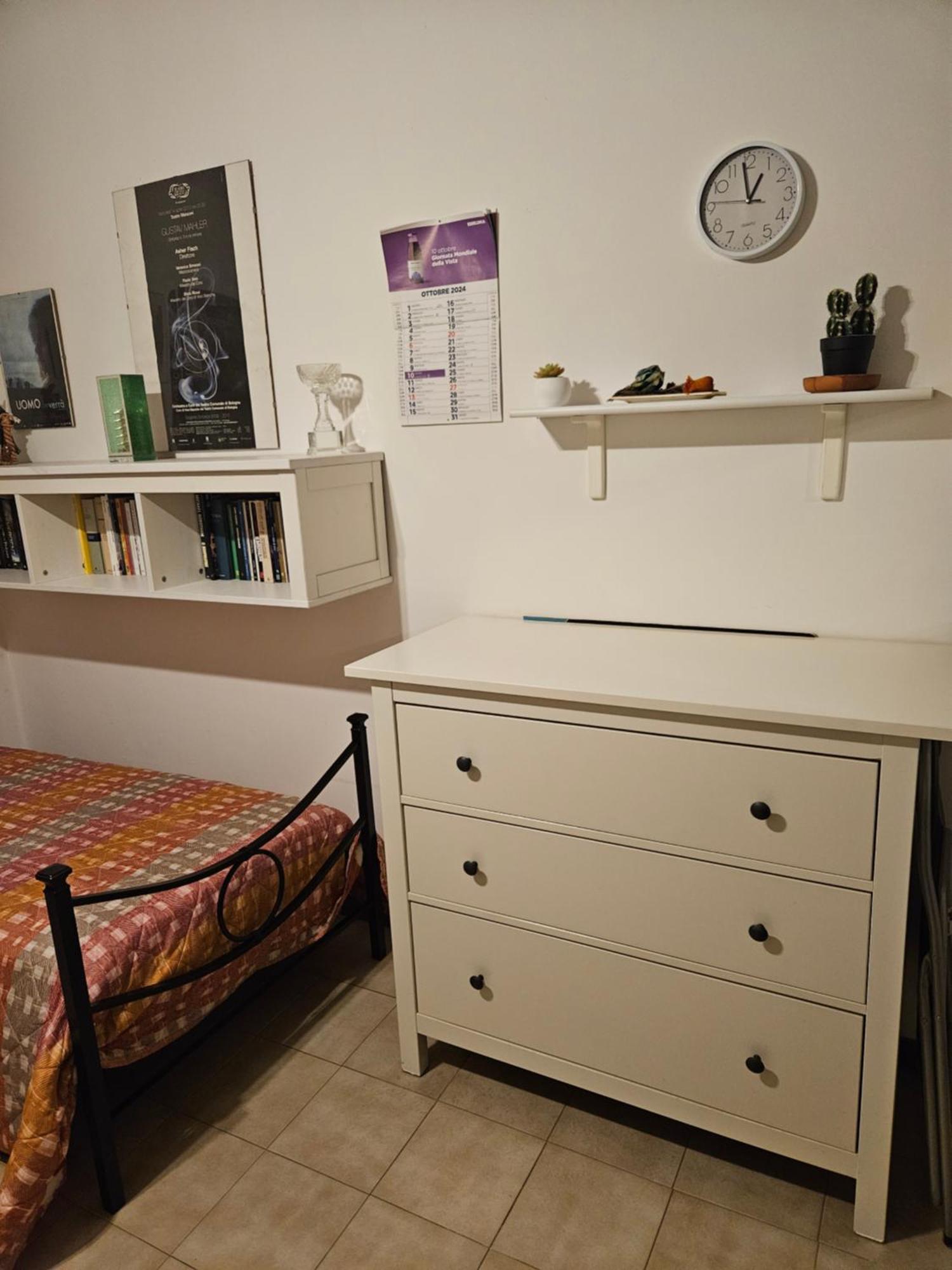Stanza In Appartamento Privato Zona San Vitale โบโลญญา ภายนอก รูปภาพ