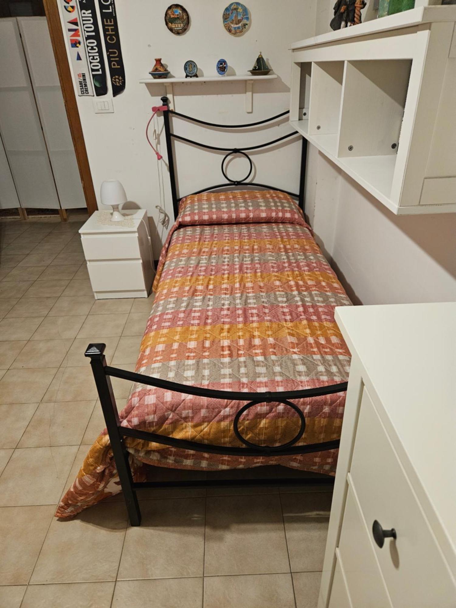 Stanza In Appartamento Privato Zona San Vitale โบโลญญา ภายนอก รูปภาพ